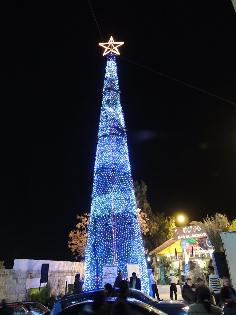 Christmas and New Year Eve in Jordan - A Season of Harmony & Joy 8 madaba tree
