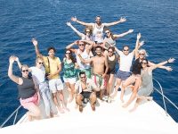 Group picture Aqaba boat