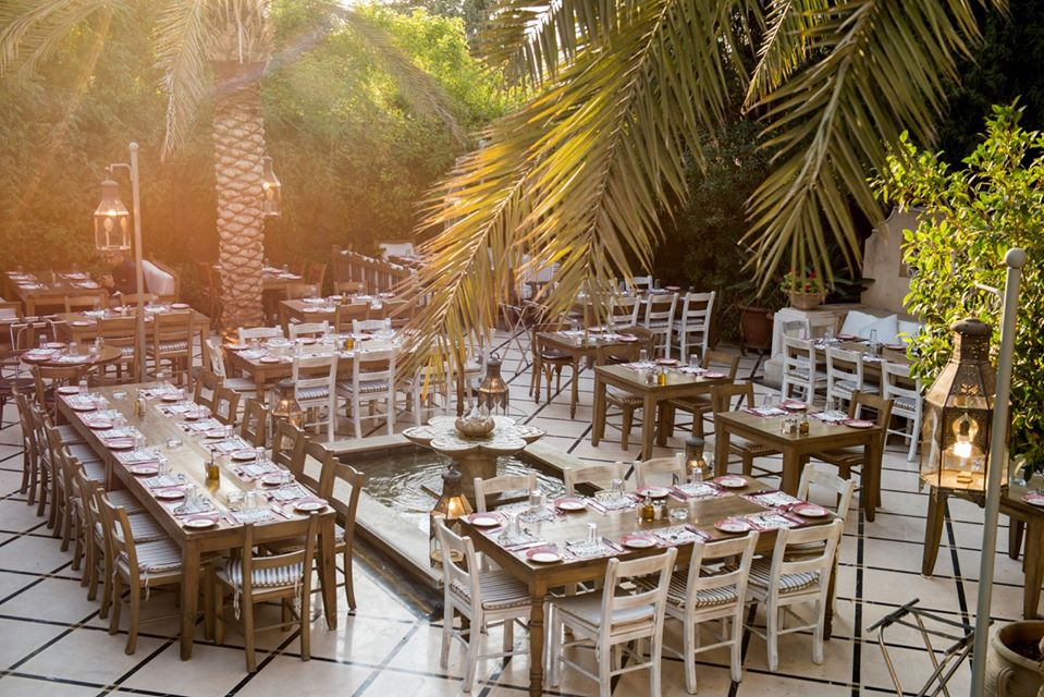 أفضل 10 مطاعم محلية في عمّان لعشاق الطعام الأصيل 4 Sufra Restaurant